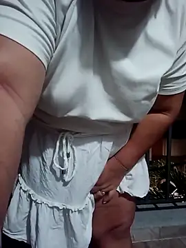 HORNY MATURE25 online show from March 19, 7:49 pm