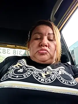 HORNY MATURE25 online show from April 30, 9:30 pm