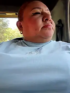 HORNY MATURE25 online show from May 9, 1:36 pm