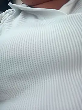 HORNY MATURE25 online show from October 31, 1:30 pm