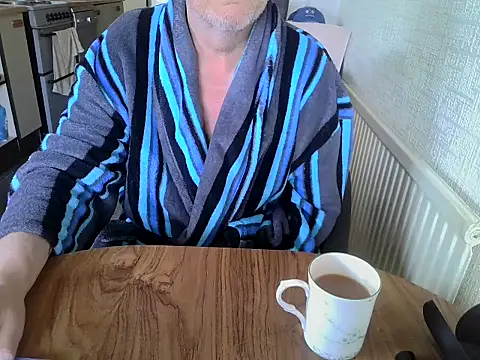 daddyflash online show from April 18, 10:06 am