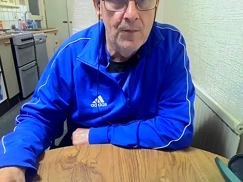 daddyflash online show from October 23, 7:23 pm