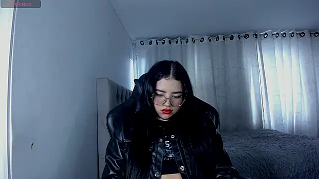 aliice walker  online show from June 18, 9:42 pm