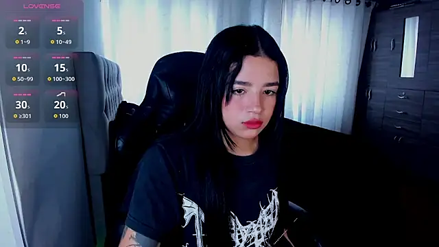 aliice walker  online show from December 19, 4:53 pm