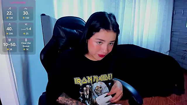 aliice walker  online show from December 22, 3:12 pm