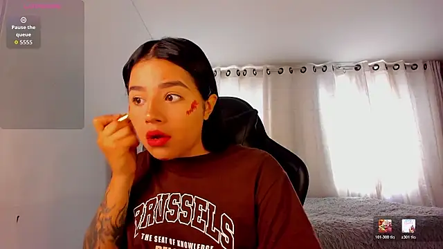 aliice walker  online show from March 19, 2:28 pm