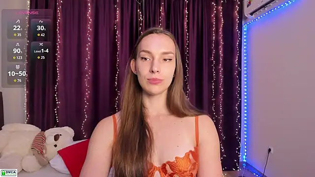 goodnightkitty online show from May 14, 10:07 pm