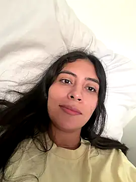 Sophie  Foxxx online show from December 19, 11:01 am