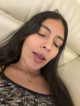 Sophie  Foxxx online show from November 7, 11:19 pm