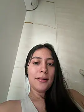 Sophie  Foxxx online show from April 18, 10:54 pm