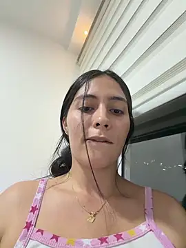 Sophie  Foxxx online show from May 15, 11:58 pm