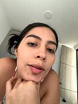 Sophie  Foxxx online show from November 15, 8:02 pm