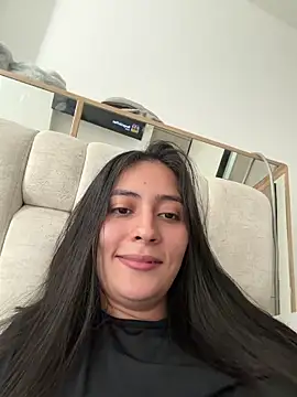 Sophie  Foxxx online show from April 17, 9:17 pm