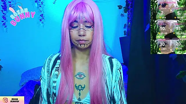 Snapshot of Roxanbunny1 chatting on January 9, 2:07 am Roxanbunny1 online show from January 9, 2:07 am