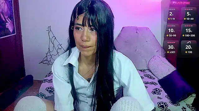 Snapshot of Roxanbunny1 chatting on October 29, 1:37 am Roxanbunny1 online show from October 29, 1:37 am