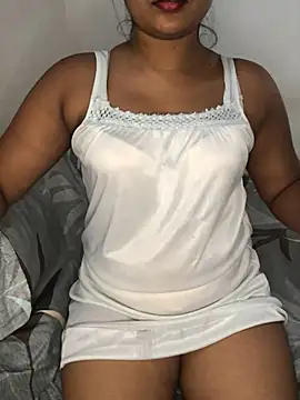 Rose Olivia online show from February 1, 2:13 pm