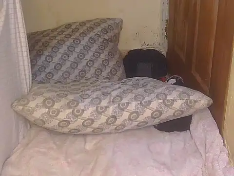 Pretty hazel online show from December 14, 9:15 am