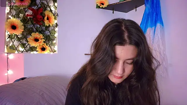 Snapshot of kisstarxxx chatting on February 24, 4:57 am kisstarxxx online show from February 24, 4:57 am