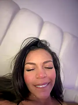 Charly  online show from November 15, 5:00 am