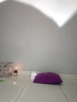 Dwirosebig online show from December 14, 8:14 pm