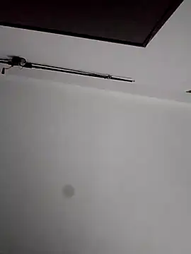 Dwirosebig online show from November 6, 8:57 pm