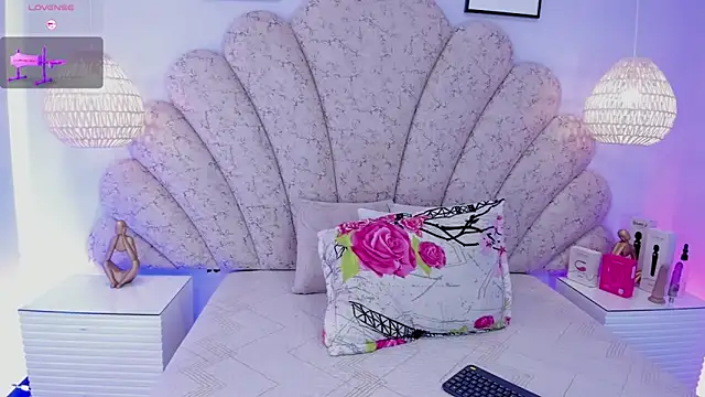 dalila salazar online show from March 17, 2:47 am