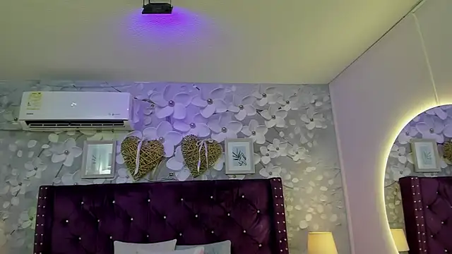 Snapshot of dalila_salazar chatting on May 23, 2:21 am dalila salazar online show from May 23, 2:21 am