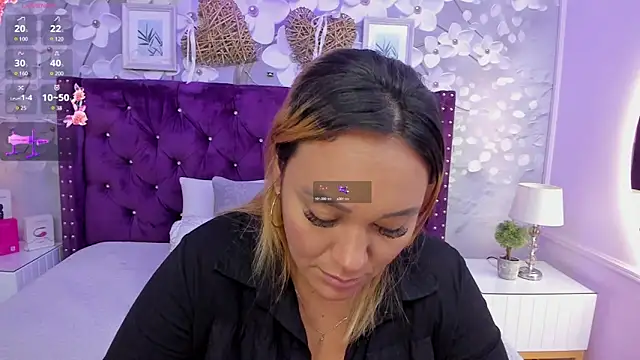 dalila salazar online show from April 24, 2:57 am