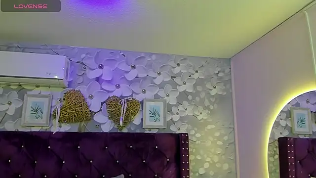 dalila salazar online show from April 23, 2:51 am