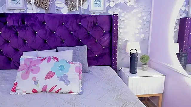 Snapshot of dalila_salazar chatting on July 12, 3:29 am dalila salazar online show from July 12, 3:29 am