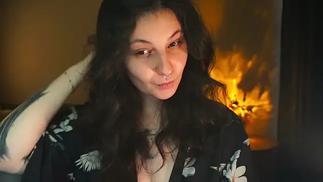 Snapshot of kshishtan chatting on October 21, 6:02 am kshishtan online show from October 21, 6:02 am