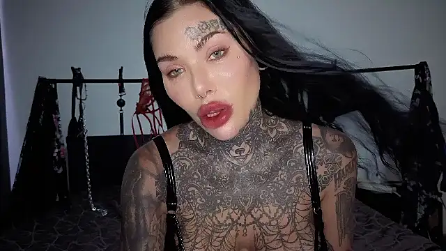 claudiacvc95 online show from March 20, 4:13 am