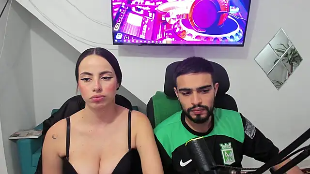 Lia-y-felipe online show from December 23, 12:33 am