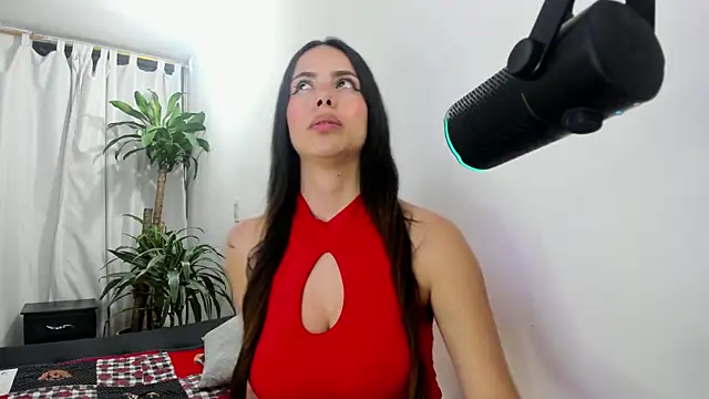 Snapshot of Lia-y-felipe chatting on November 25, 12:55 am Lia-y-felipe online show from November 25, 12:55 am