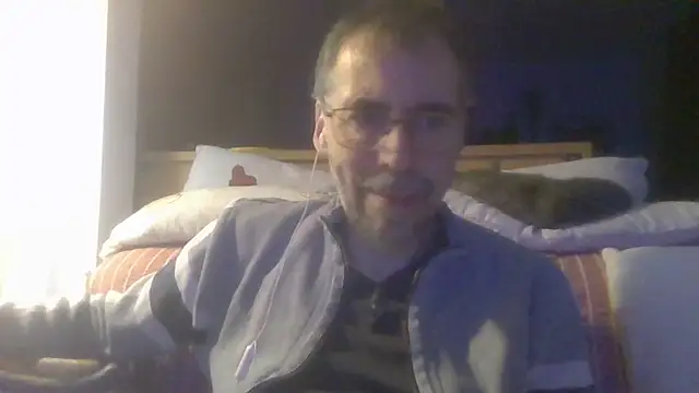 ptitcanard60600 online show from November 22, 10:19 pm