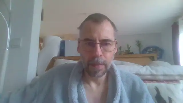 ptitcanard60600 online show from December 5, 1:53 pm