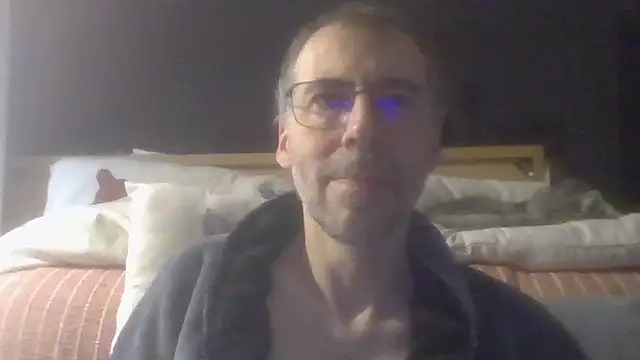 ptitcanard60600 online show from November 16, 10:35 pm