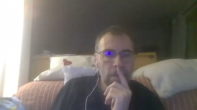 ptitcanard60600 online show from October 23, 10:52 pm