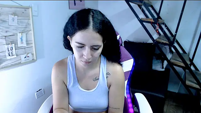 Snapshot of samantha_baby_ chatting on September 9, 8:51 pm samantha baby online show from September 9, 8:51 pm