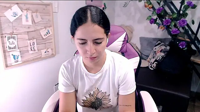 samantha baby  online show from May 2, 4:12 pm