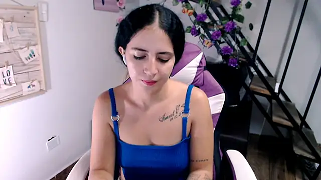 samantha baby  online show from February 18, 5:42 pm