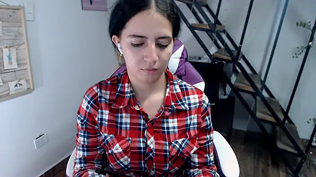 Snapshot of samantha_baby_ chatting on October 13, 4:36 am samantha baby online show from October 13, 4:36 am