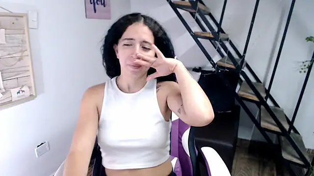 samantha baby  online show from December 5, 7:12 pm