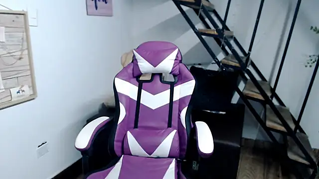 samantha baby  online show from November 18, 2:53 pm