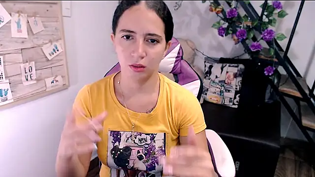 Snapshot of samantha_baby_ chatting on July 14, 5:08 pm samantha baby online show from July 14, 5:08 pm