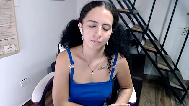 samantha baby  online show from December 21, 9:59 pm