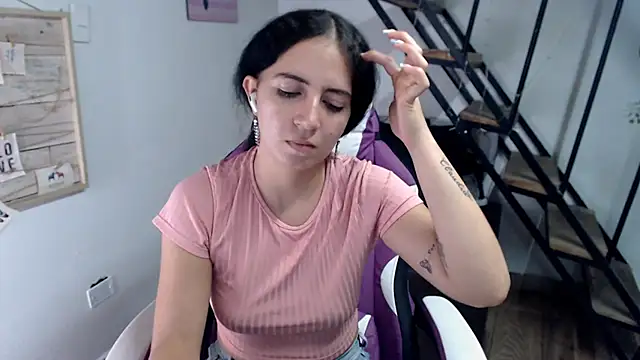 Snapshot of samantha_baby_ chatting on October 18, 8:44 pm samantha baby online show from October 18, 8:44 pm
