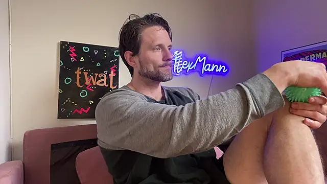 alexmannd online show from April 2, 7:42 pm