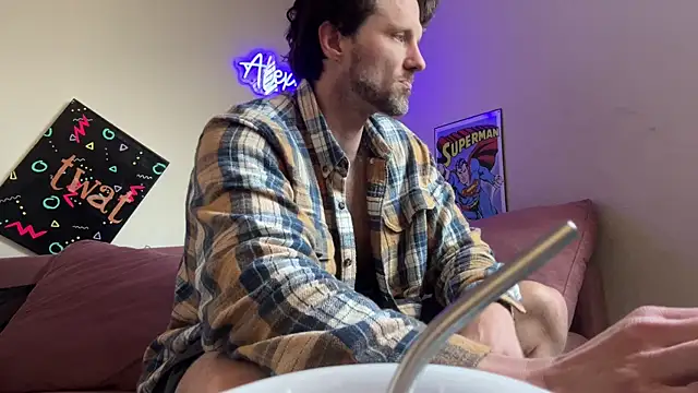 alexmannd online show from June 17, 6:18 pm