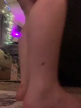 ThICk JuIcEy online show from February 19, 3:42 pm